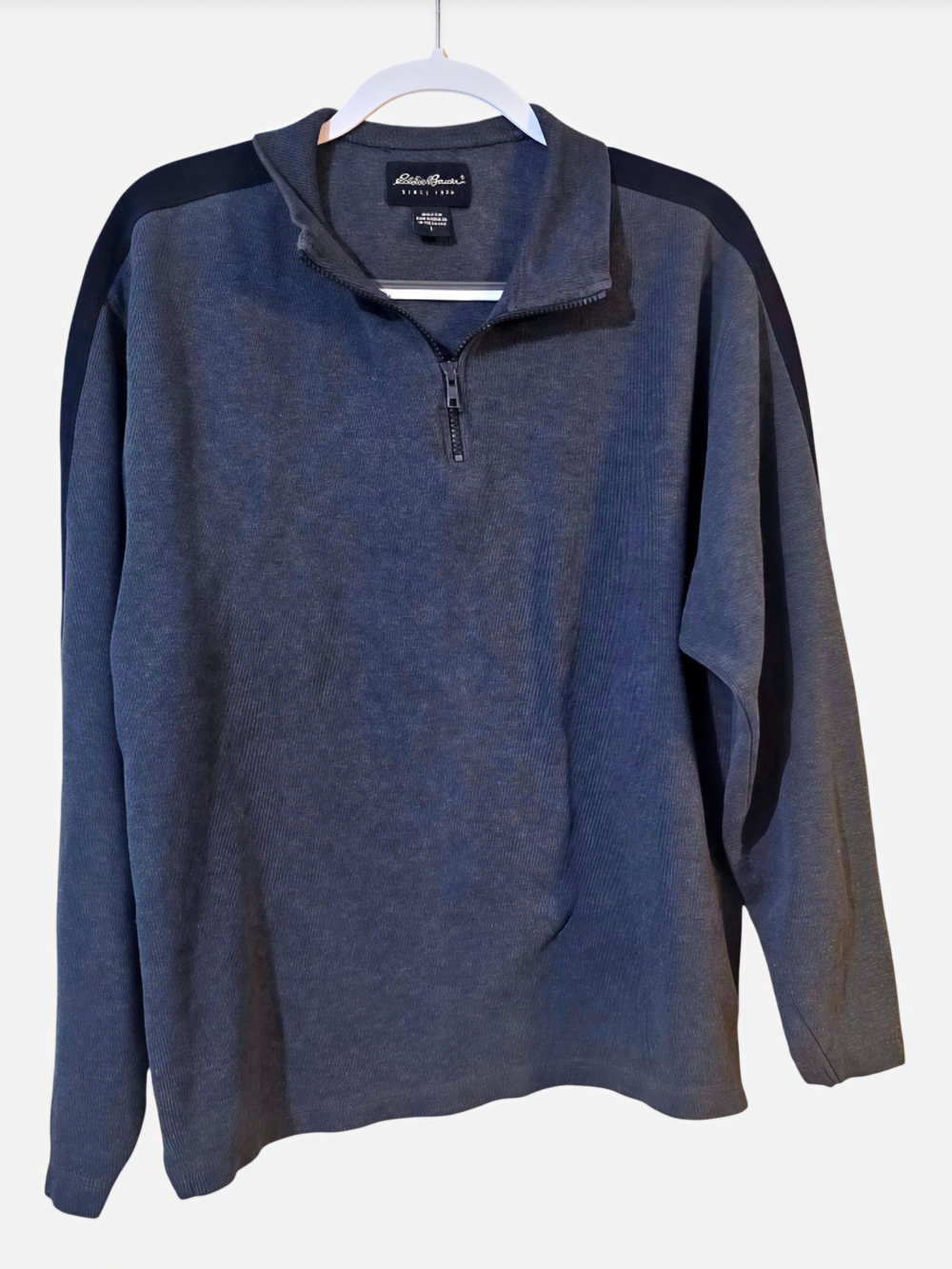 Eddie Bauer Men's 100% Cotton Pullover Sweater in Charcoal w/Black Accents